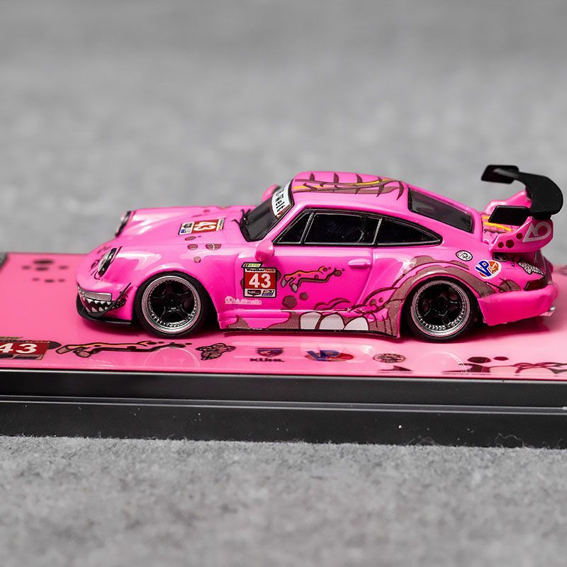 Flame 1:64 Porsche RWB 993 dinosaur
